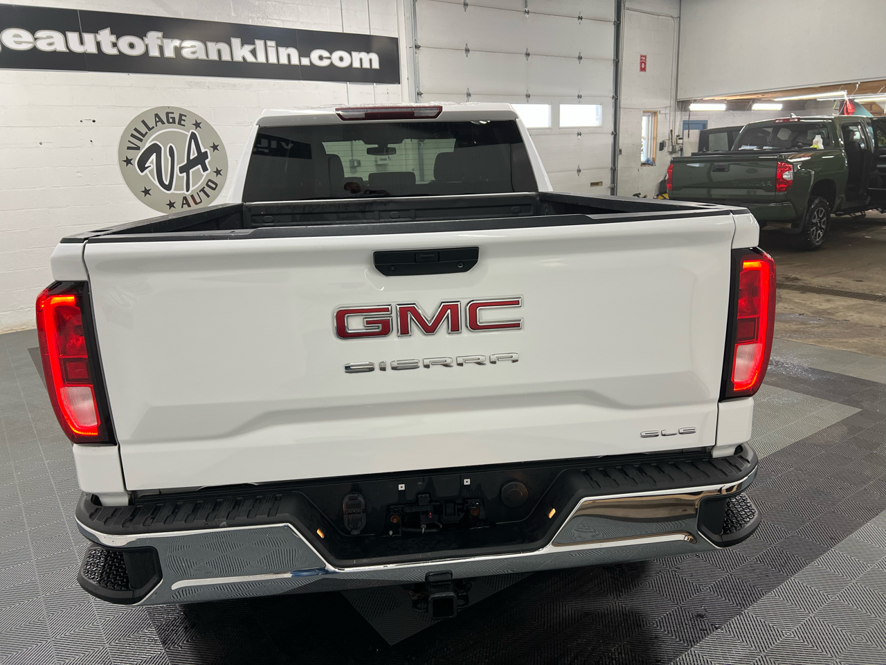 GMC Sierra 1500 Crew Cab 143.5" WB SLE 2019
