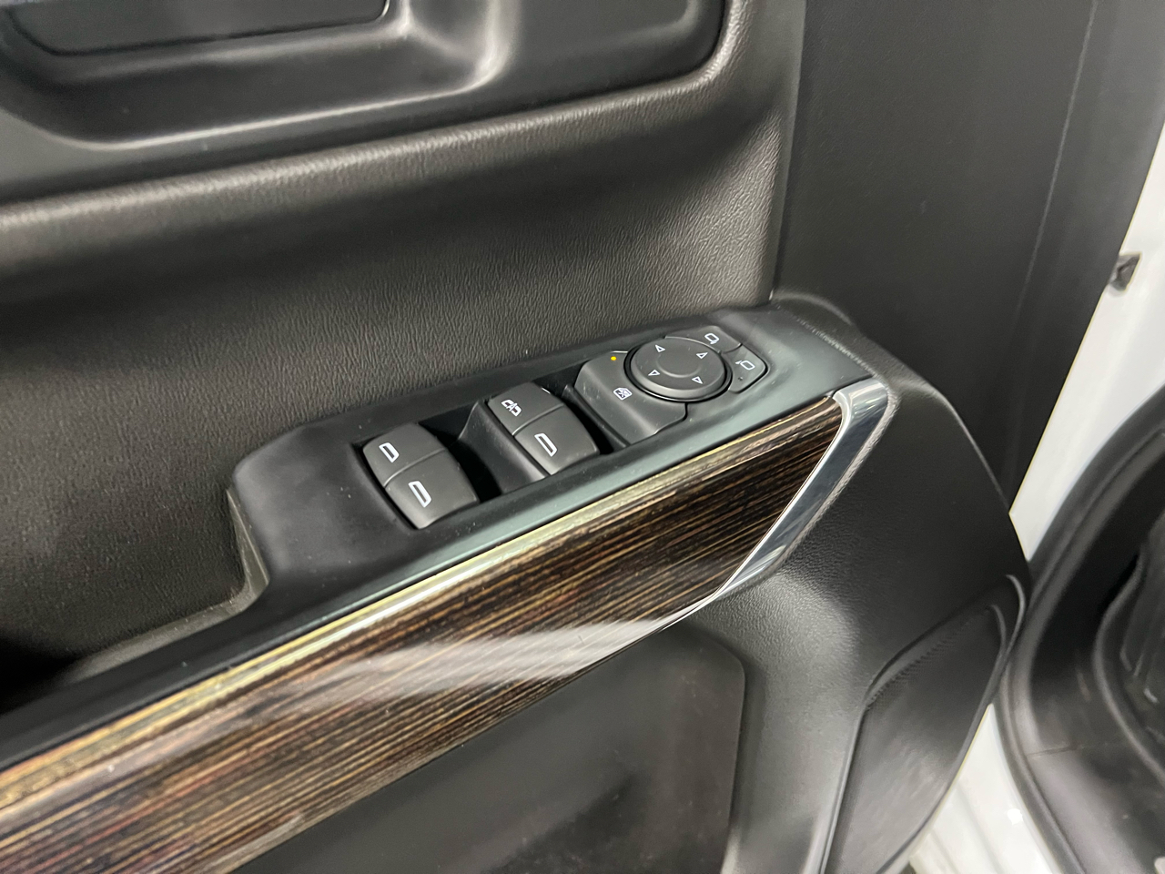 GMC Sierra 1500 Crew Cab 143.5" WB SLE 2019