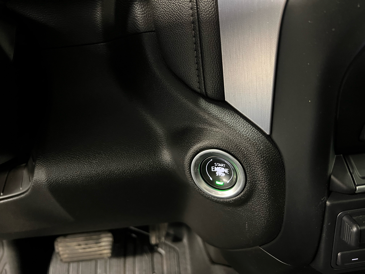 GMC Sierra 1500 Crew Cab 143.5" WB SLE 2019