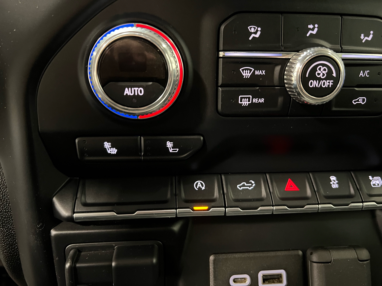 GMC Sierra 1500 Crew Cab 143.5" WB SLE 2019