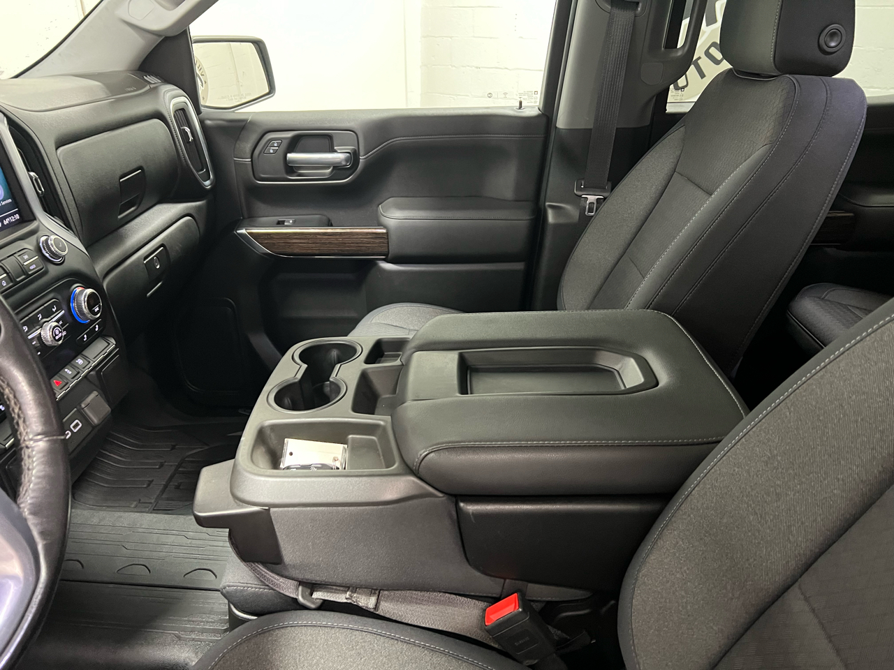 GMC Sierra 1500 Crew Cab 143.5" WB SLE 2019