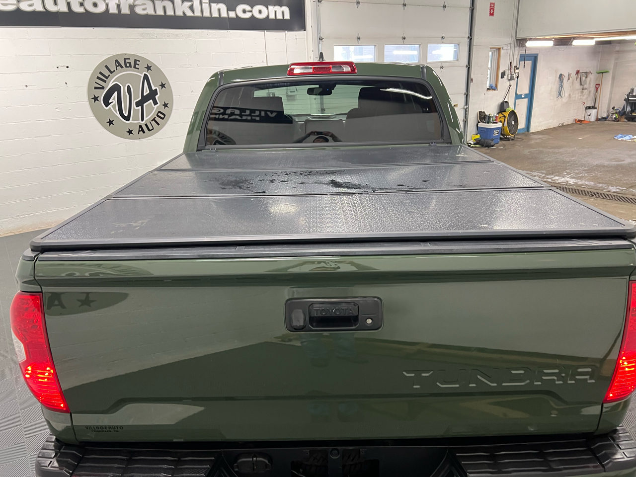 Toyota Tundra SR5 5.7L V8 CrewMax 4WD 2021