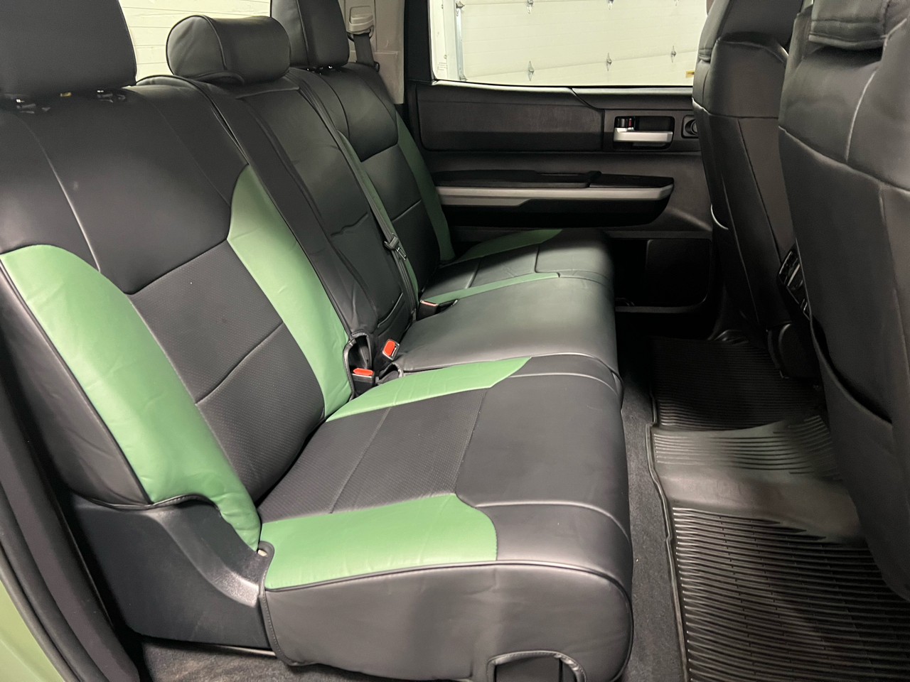 Toyota Tundra SR5 5.7L V8 CrewMax 4WD 2021