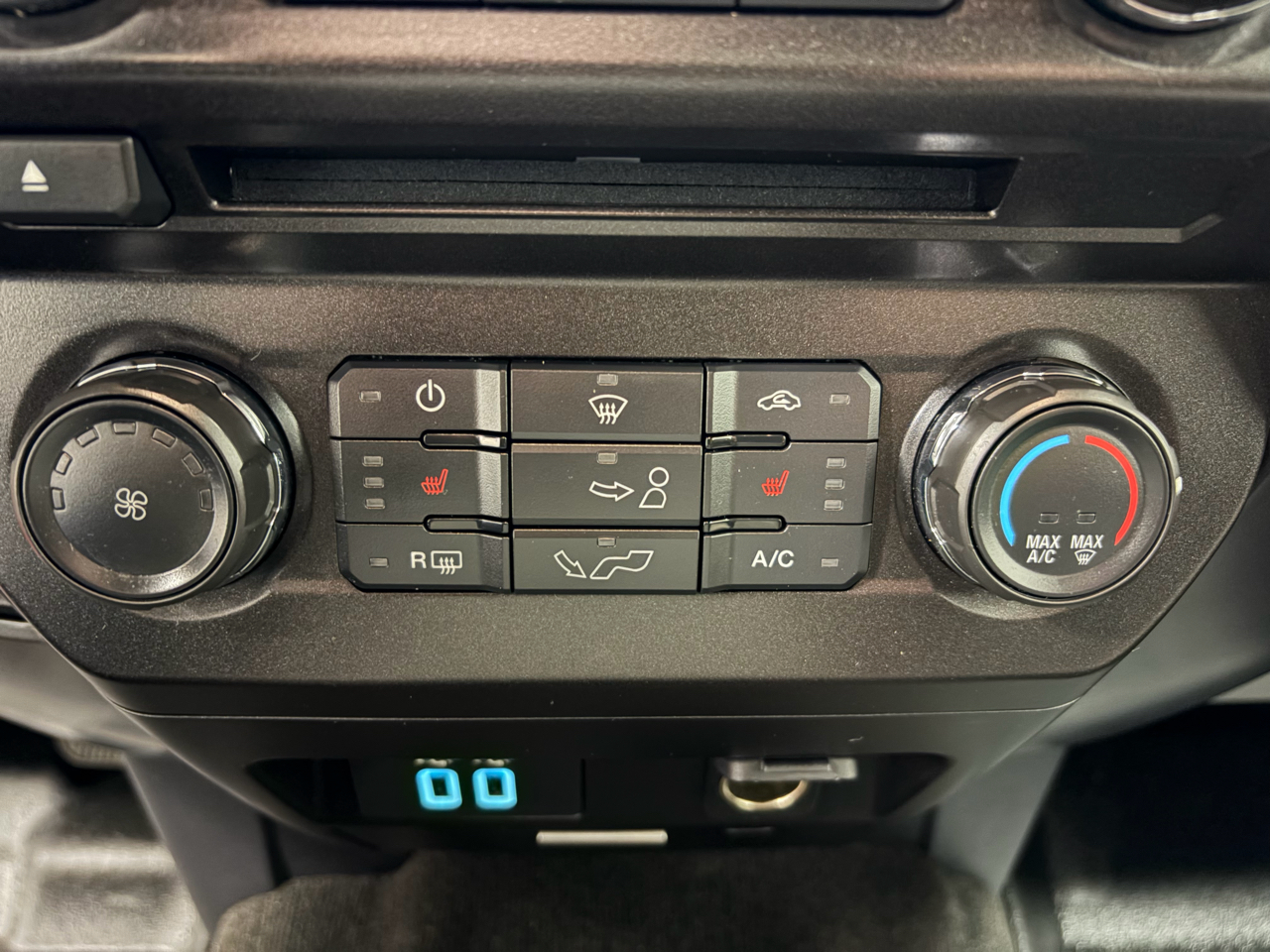 Ford F-150 4WD SuperCab 133" FX4 2018