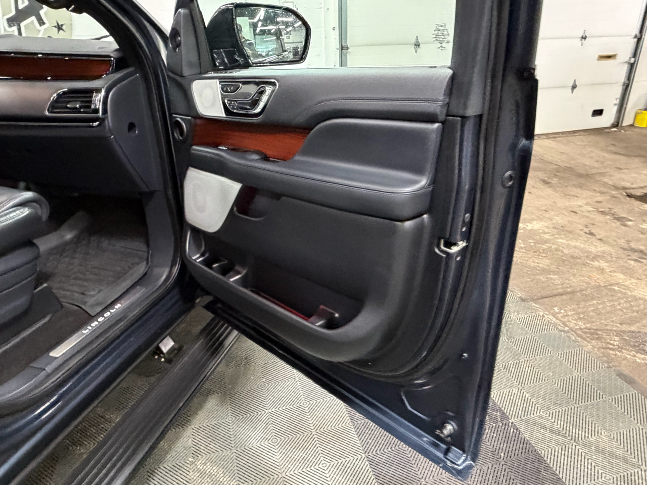 Lincoln Navigator Reserve 4WD 2022