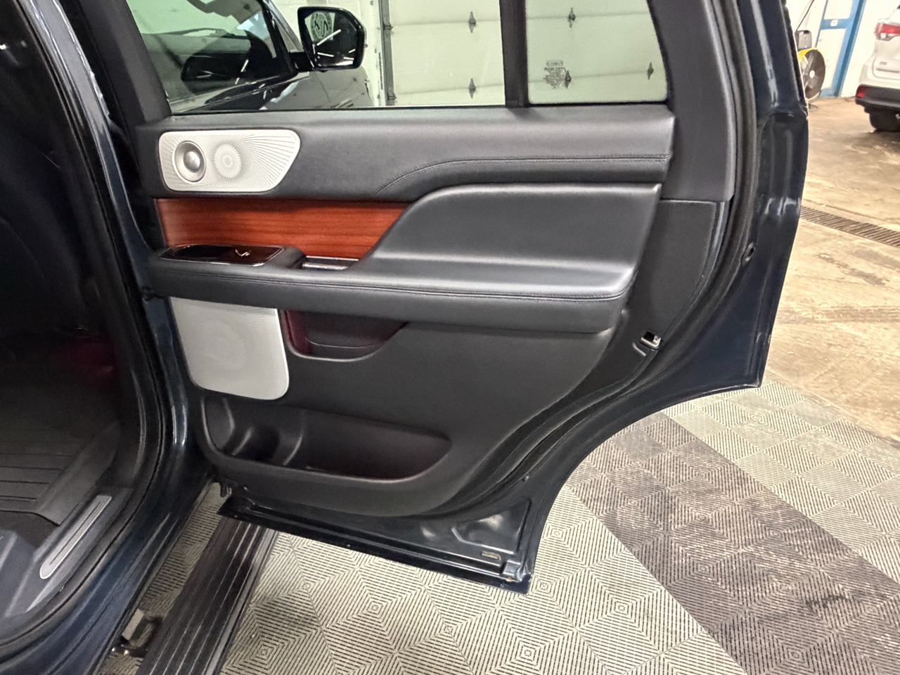 Lincoln Navigator Reserve 4WD 2022