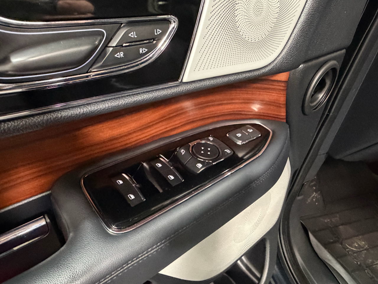 Lincoln Navigator Reserve 4WD 2022