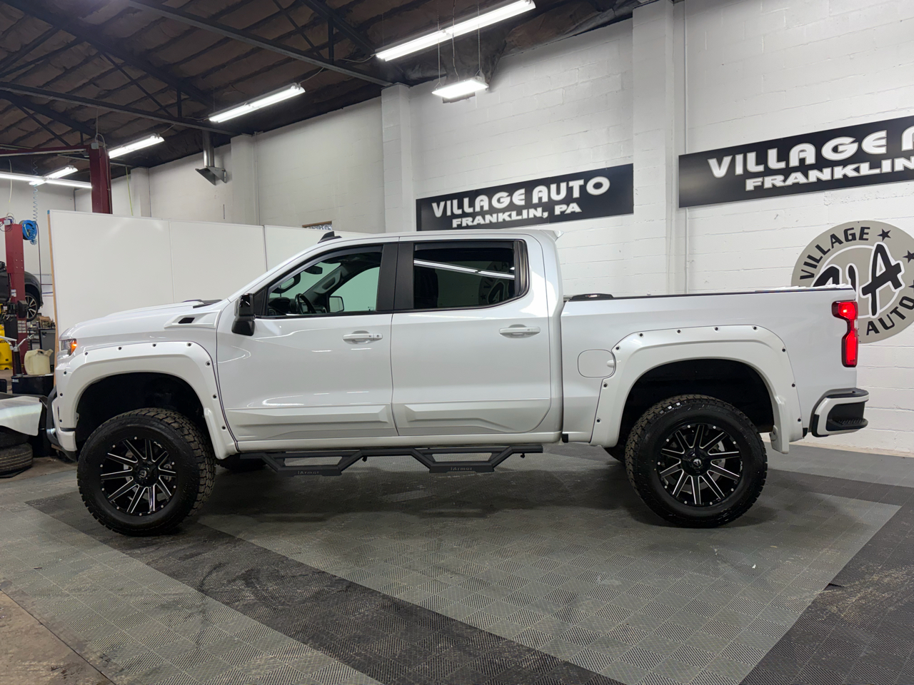 Chevrolet Silverado 1500 RST Crew Cab 4WD 2019