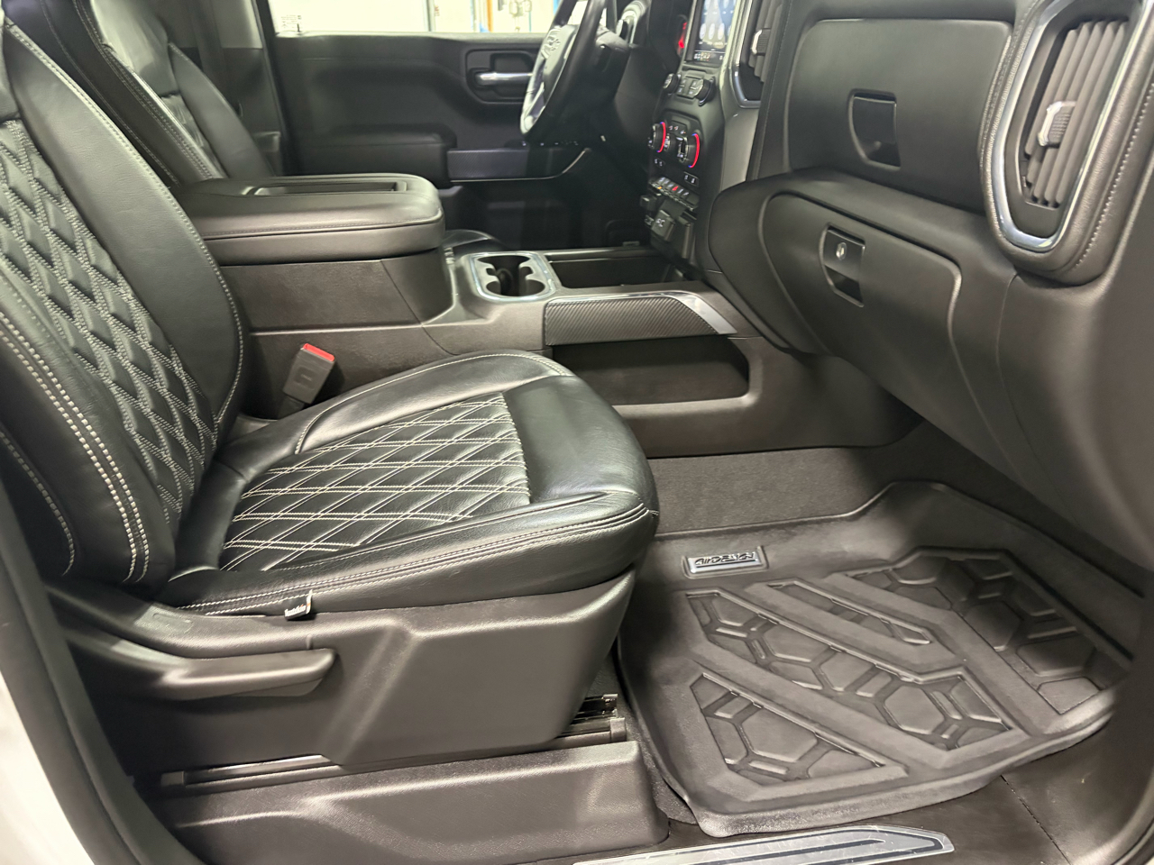 Chevrolet Silverado 1500 RST Crew Cab 4WD 2019