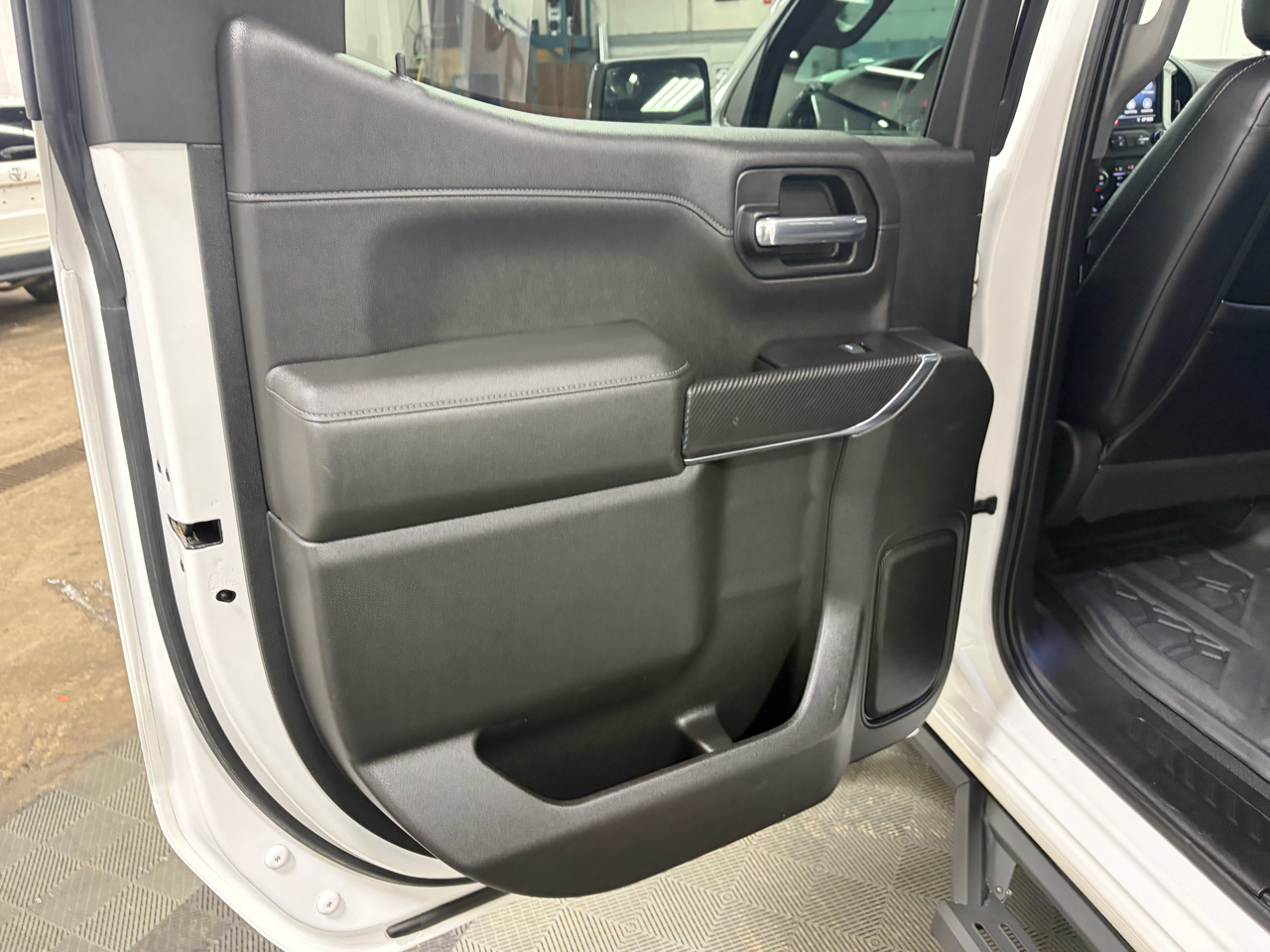 Chevrolet Silverado 1500 RST Crew Cab 4WD 2019