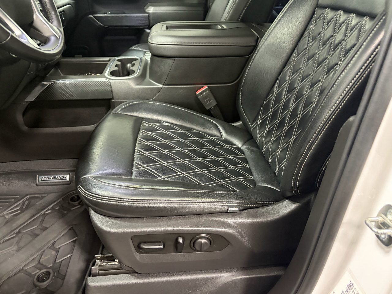 Chevrolet Silverado 1500 RST Crew Cab 4WD 2019