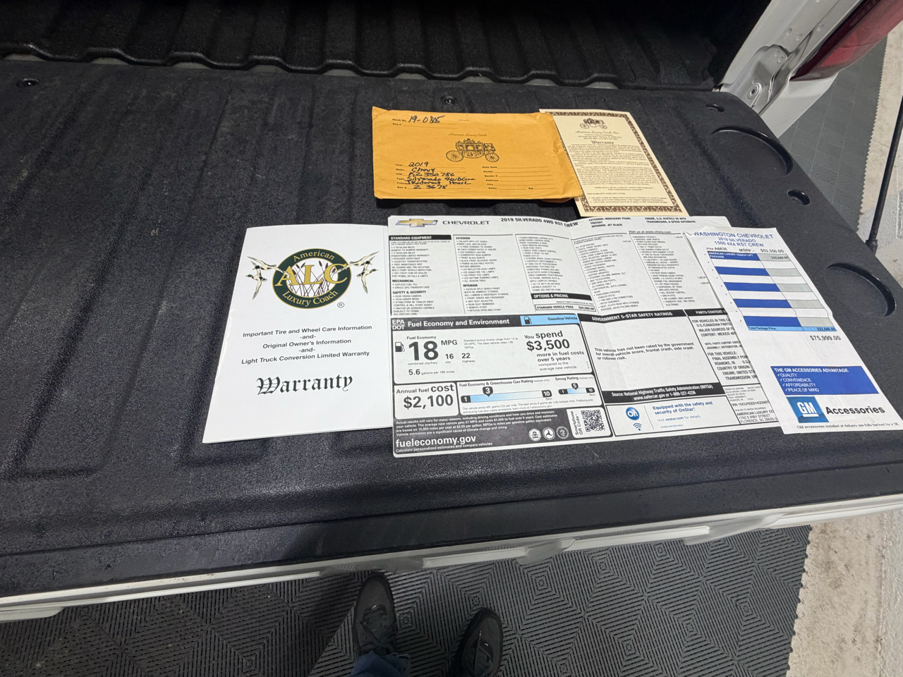 Chevrolet Silverado 1500 RST Crew Cab 4WD 2019