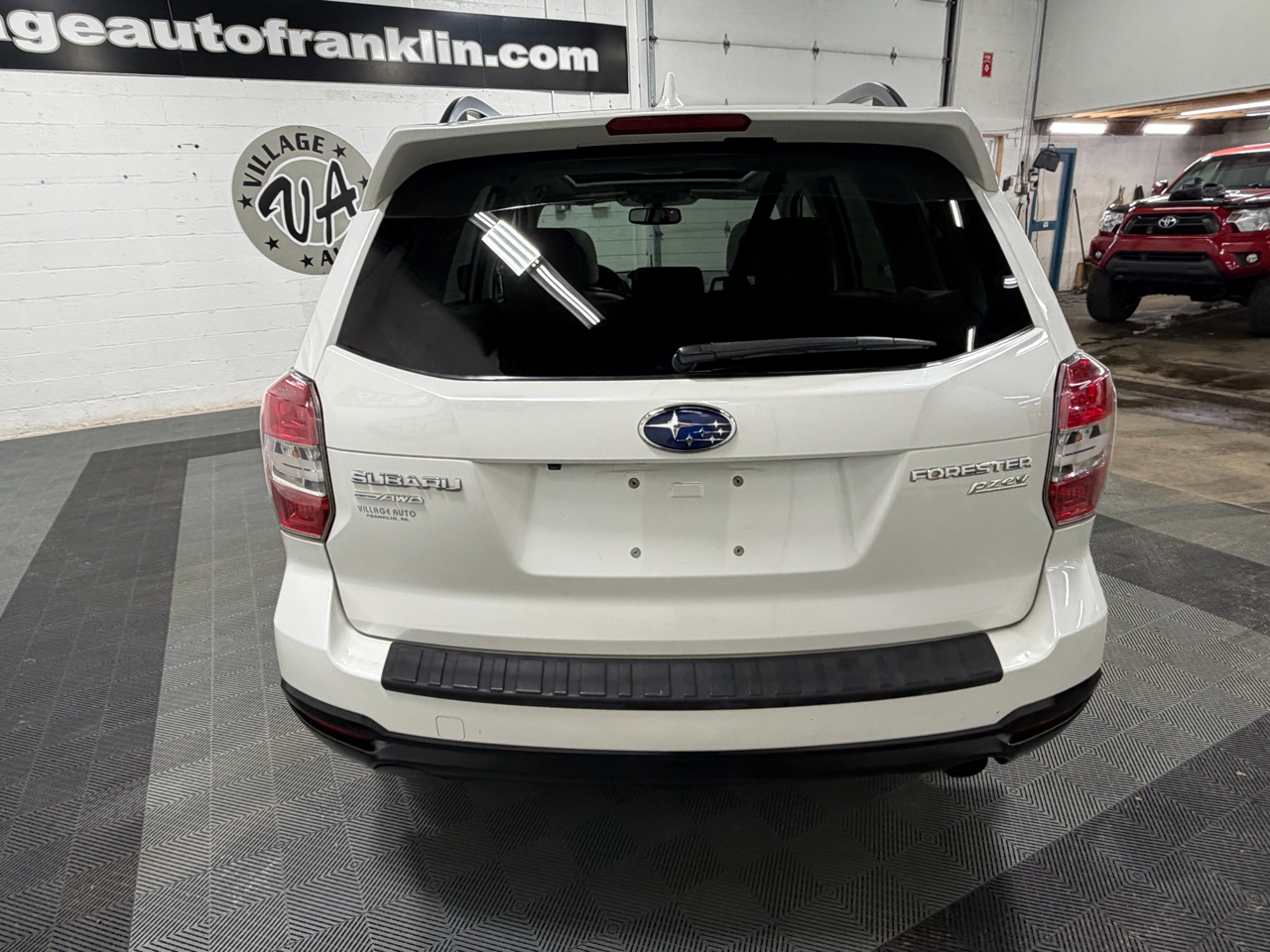 Subaru Forester 2.5i Limited 2016