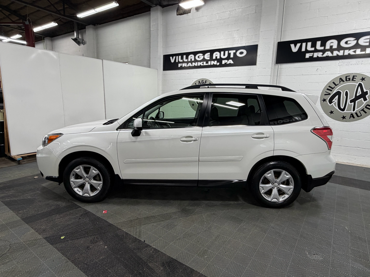 Subaru Forester 2.5i Limited 2016