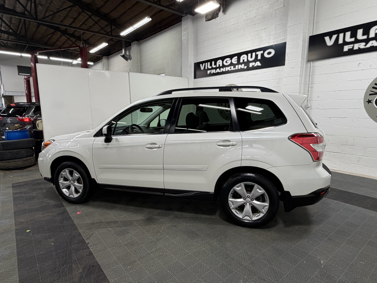 Subaru Forester 2.5i Limited 2016