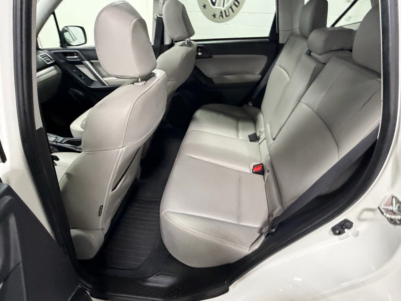 Subaru Forester 2.5i Limited 2016