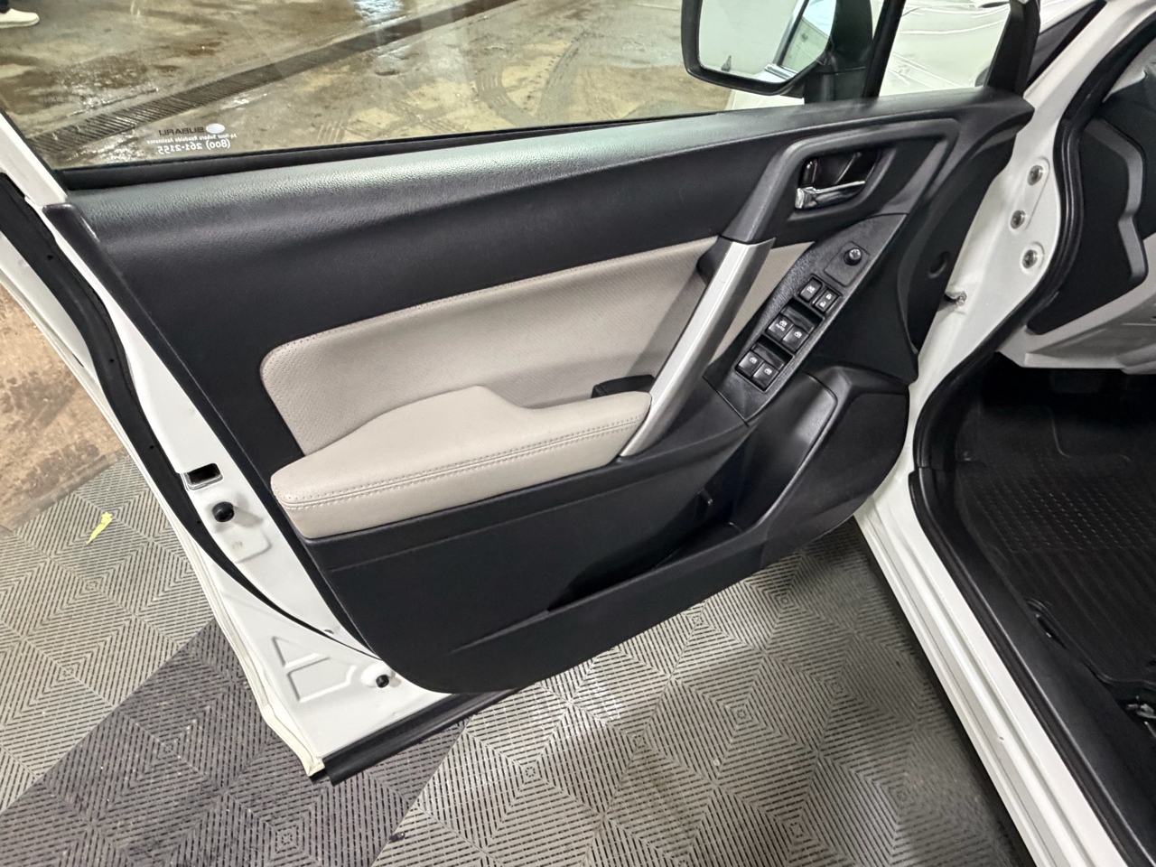 Subaru Forester 2.5i Limited 2016