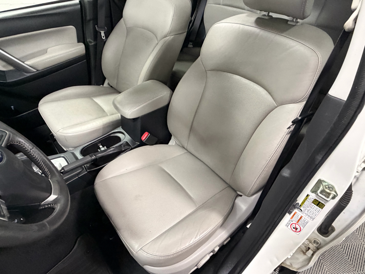 Subaru Forester 2.5i Limited 2016