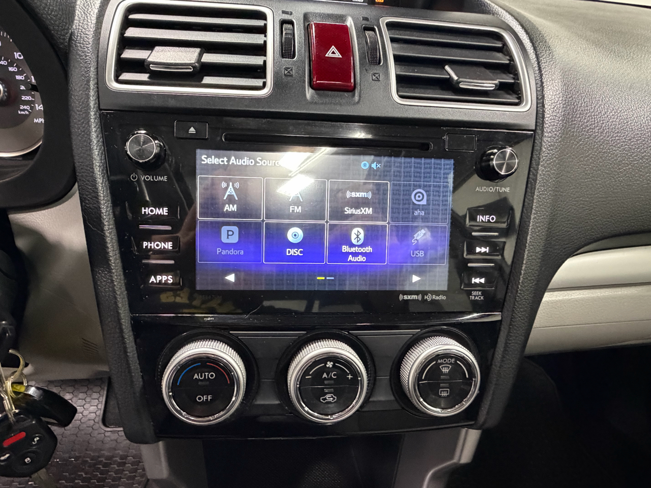 Subaru Forester 2.5i Limited 2016