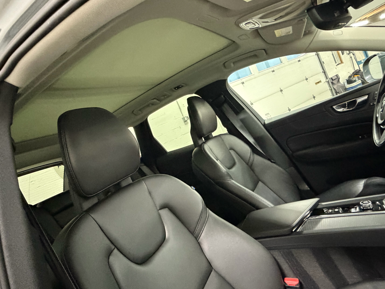 Volvo XC60 T5 Momentum AWD 2019