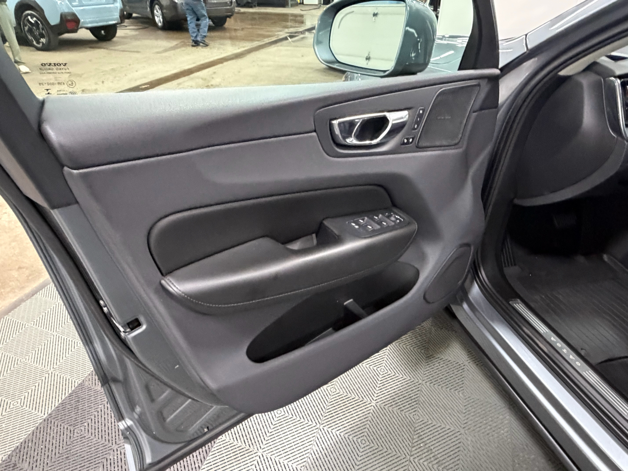 Volvo XC60 T5 Momentum AWD 2019