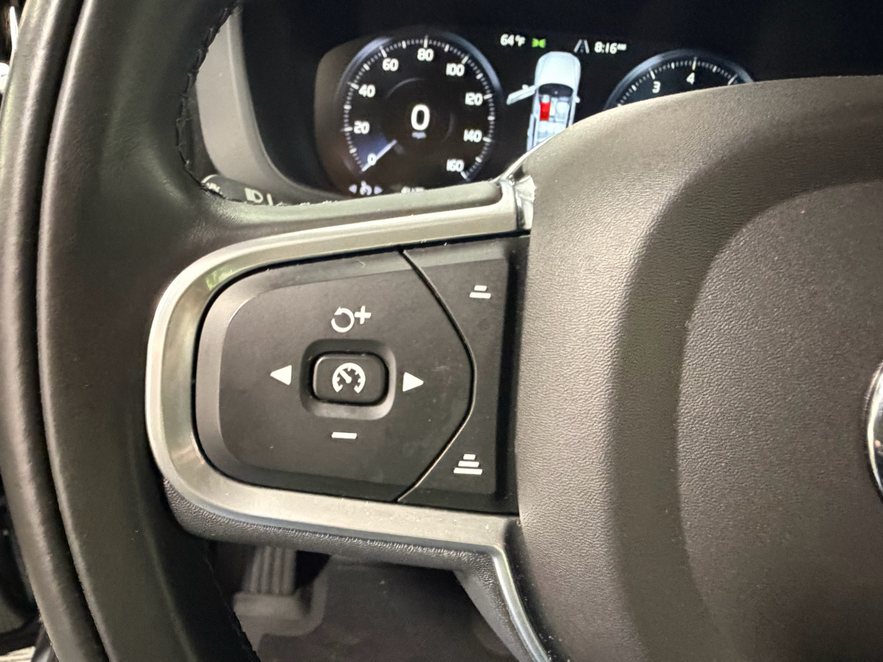 Volvo XC60 T5 Momentum AWD 2019