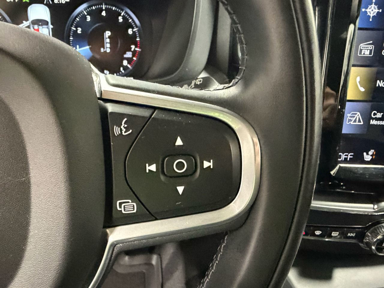 Volvo XC60 T5 Momentum AWD 2019