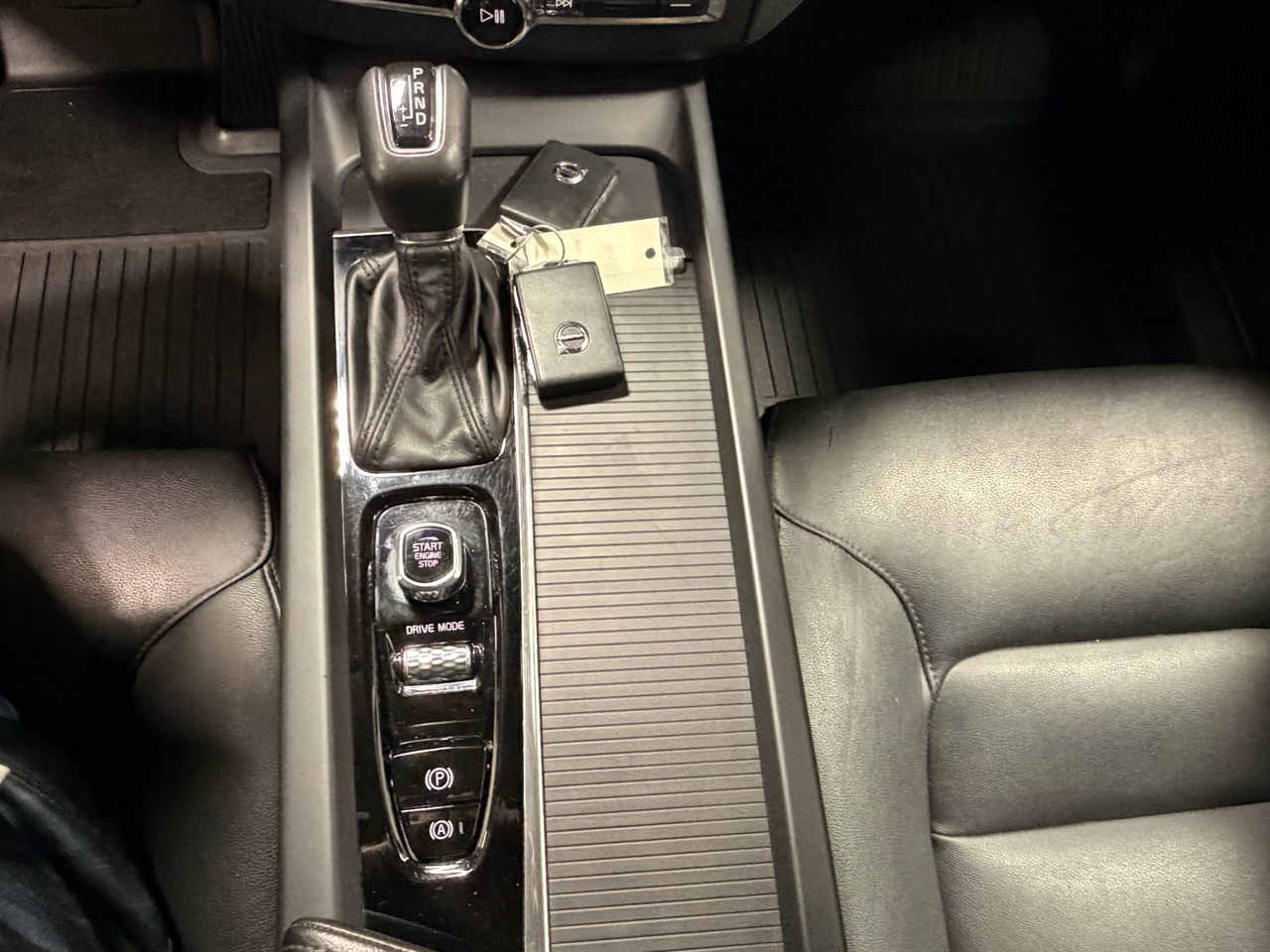 Volvo XC60 T5 Momentum AWD 2019