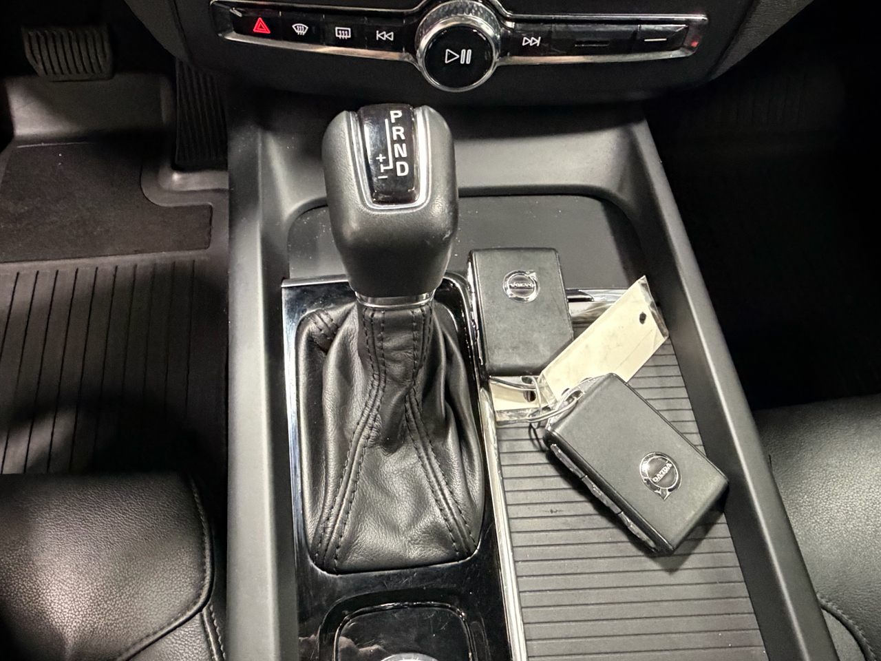 Volvo XC60 T5 Momentum AWD 2019