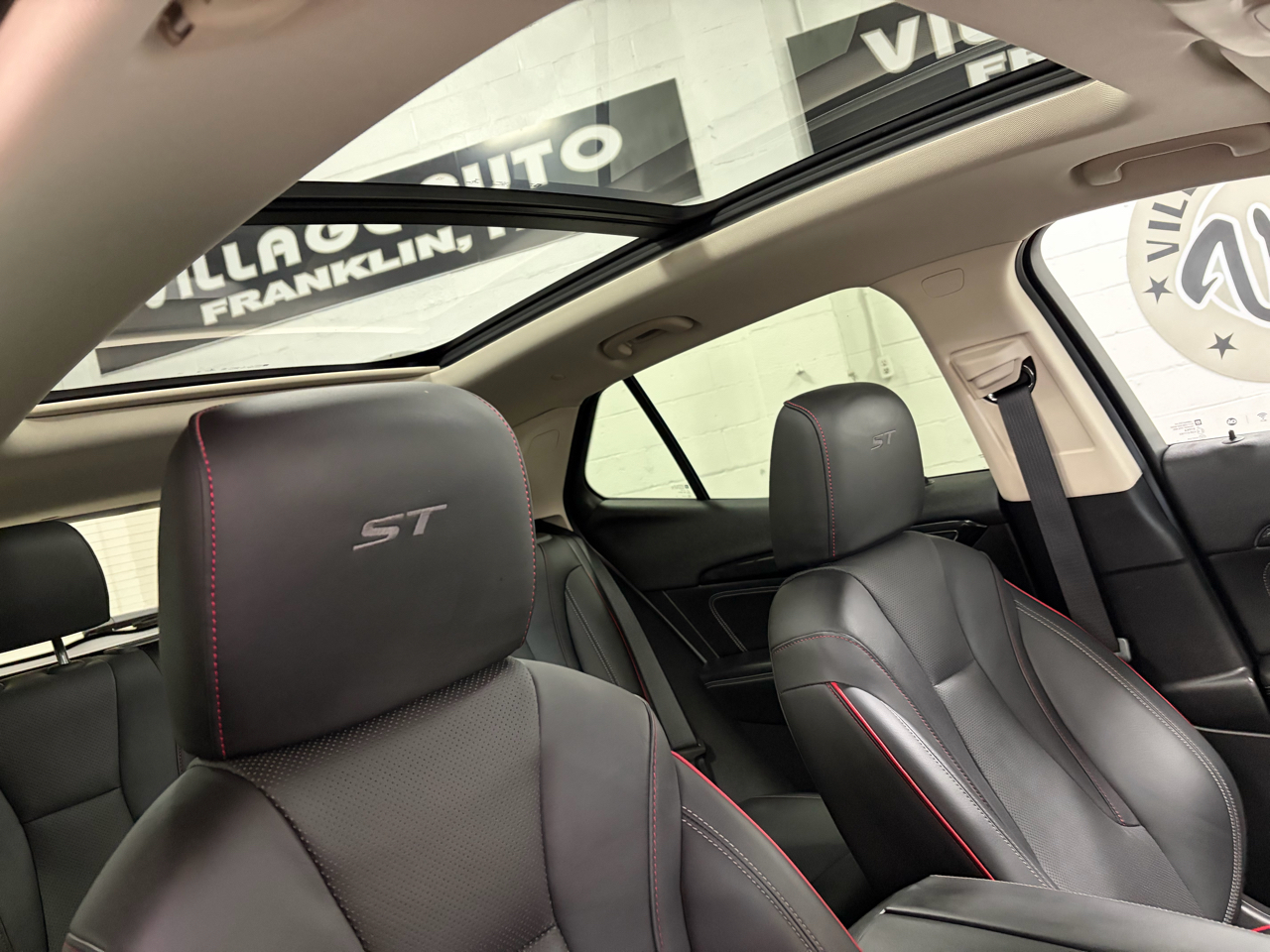 Buick Envision Essense AWD 2023