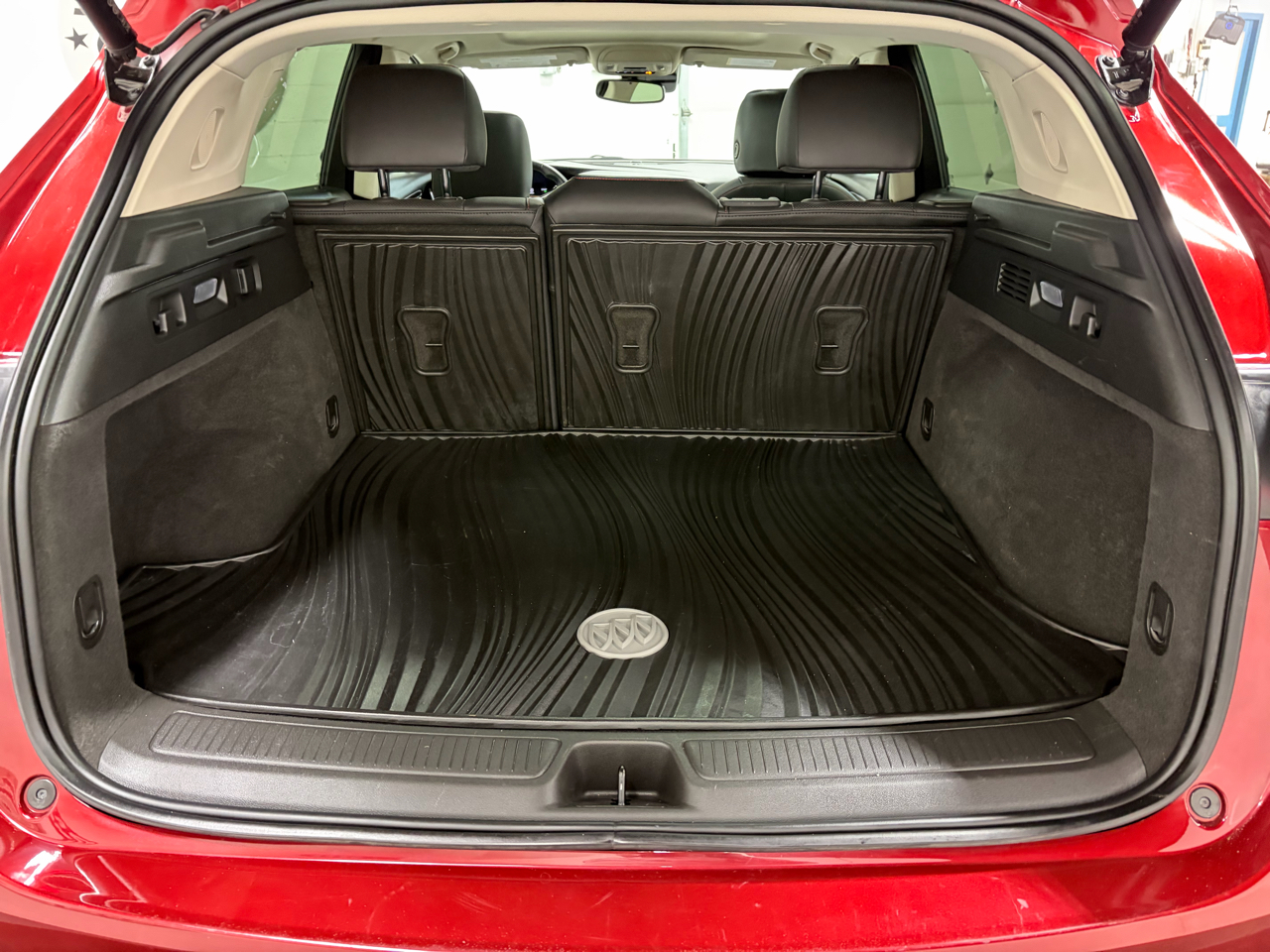 Buick Envision Essense AWD 2023