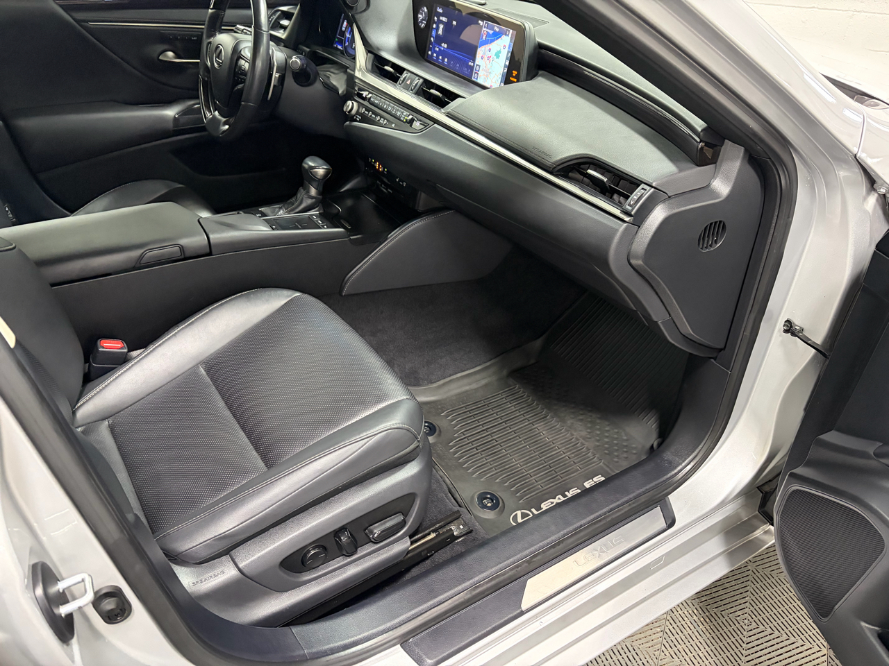 Lexus ES 250 Premium 2021