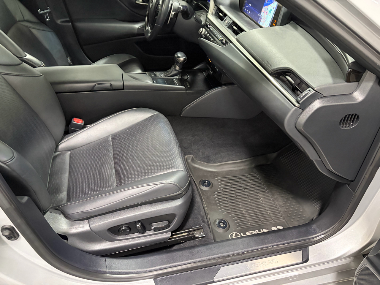 Lexus ES 250 Premium 2021