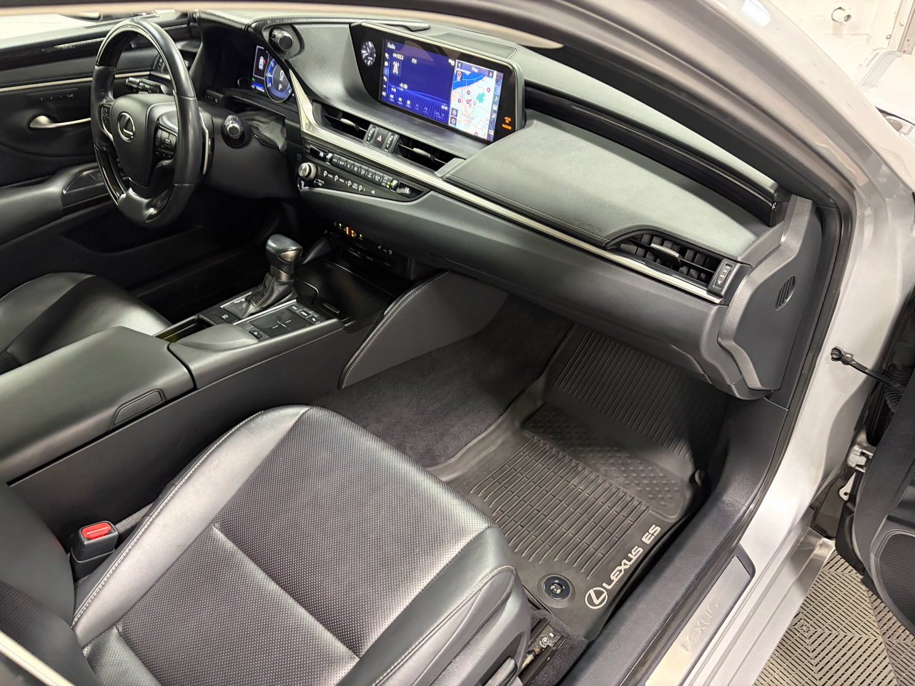 Lexus ES 250 Premium 2021