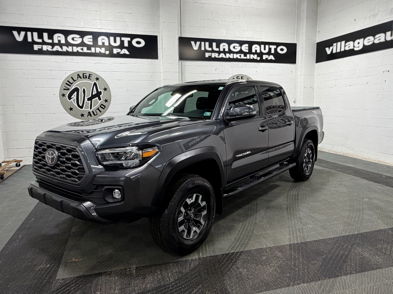 Toyota Tacoma 4WD Double Cab V6 AT TRD Off Road (Natl) 2021