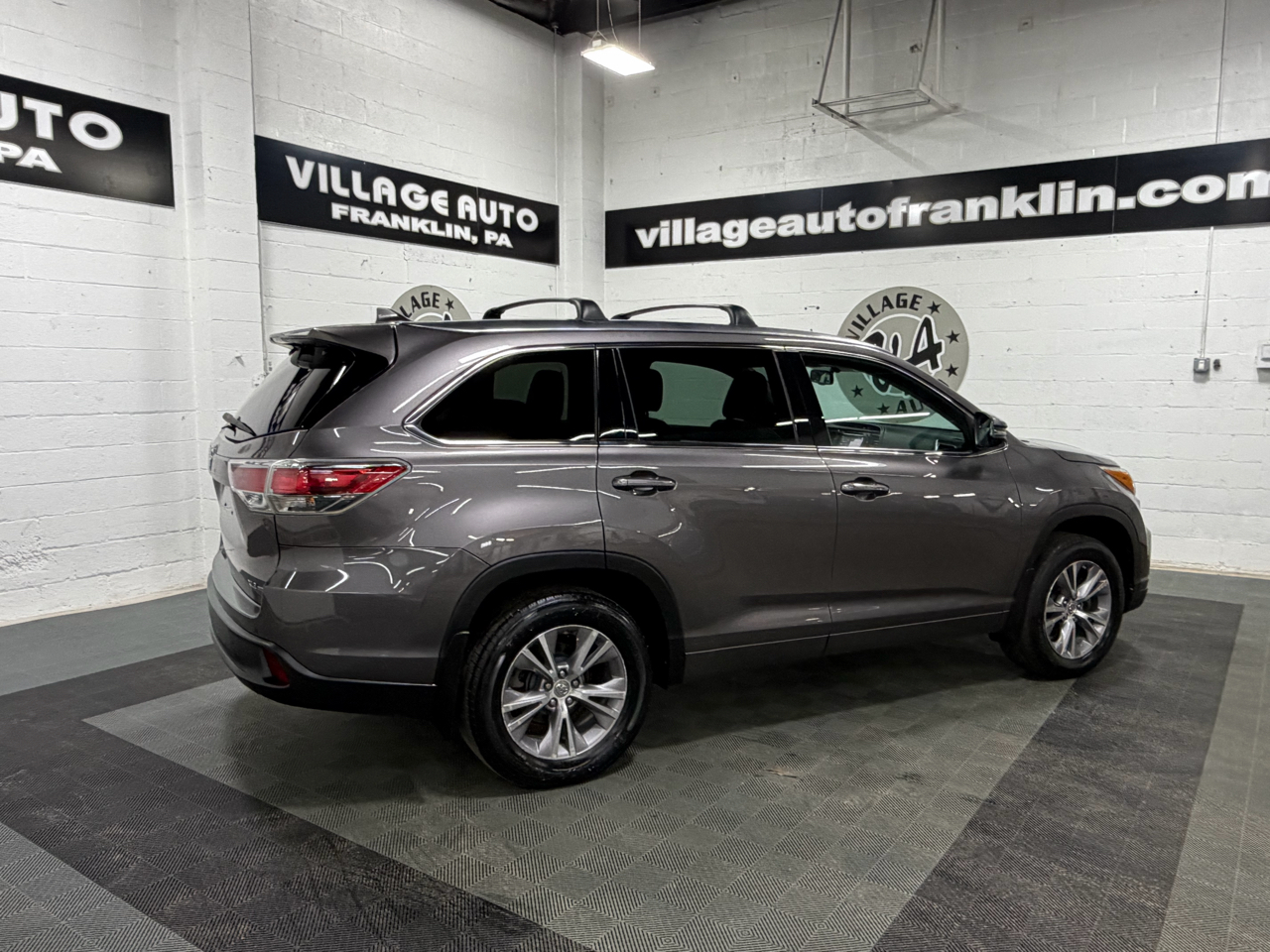 Toyota Highlander XLE AWD V6 2015