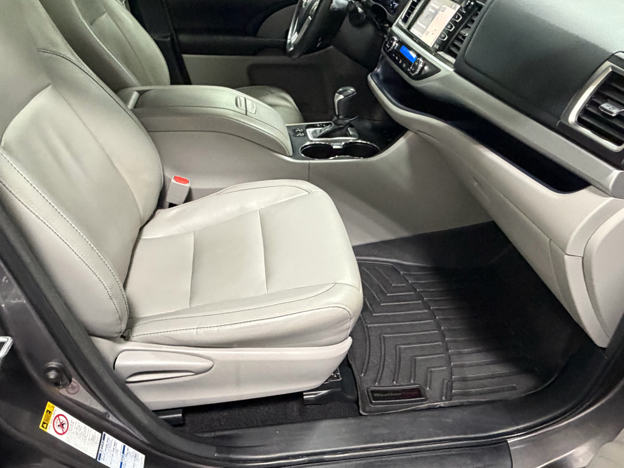 Toyota Highlander XLE AWD V6 2015