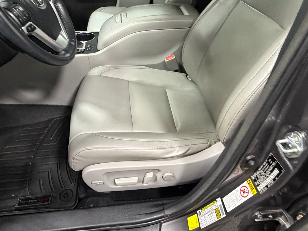 Toyota Highlander XLE AWD V6 2015