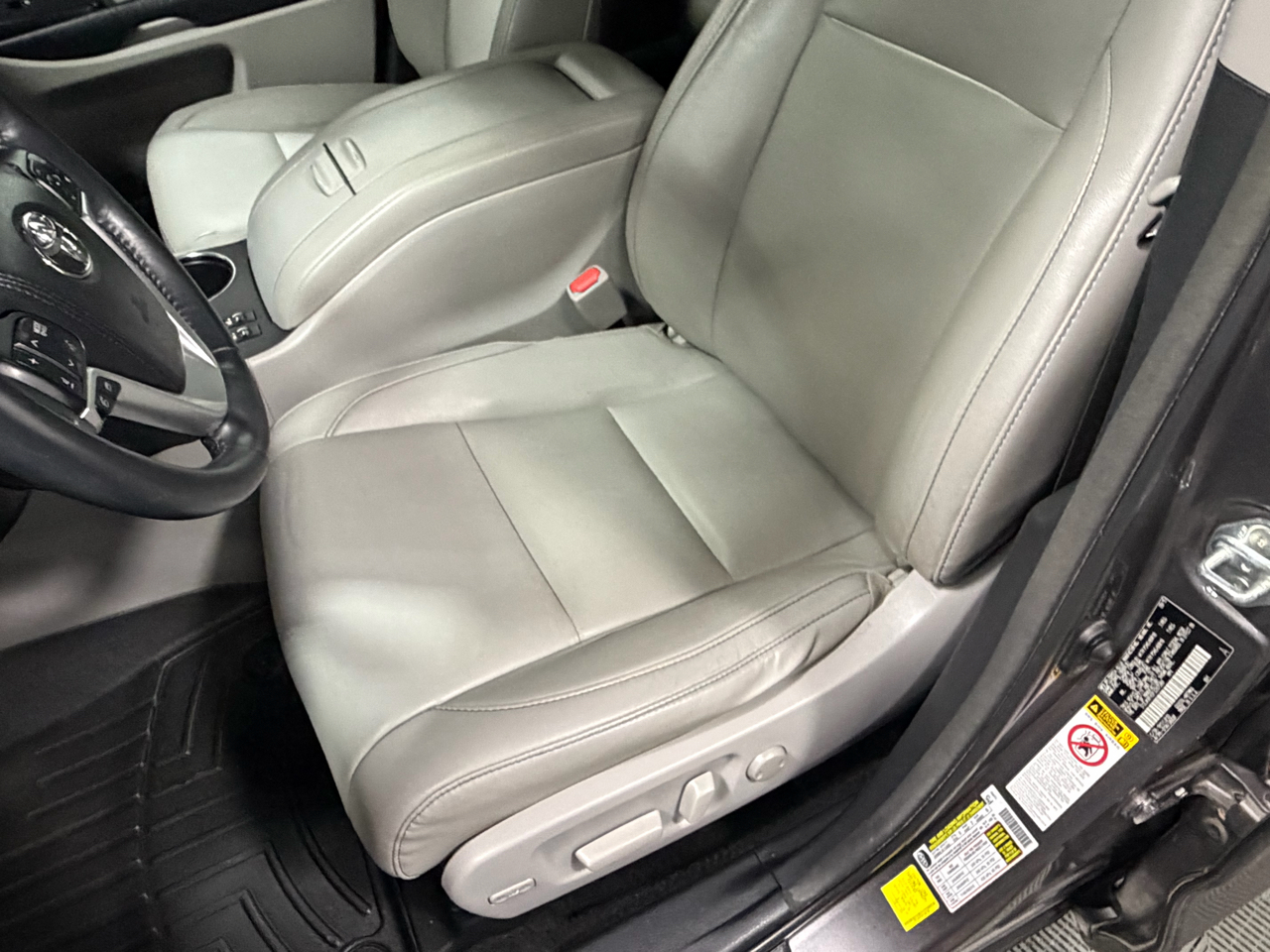 Toyota Highlander XLE AWD V6 2015