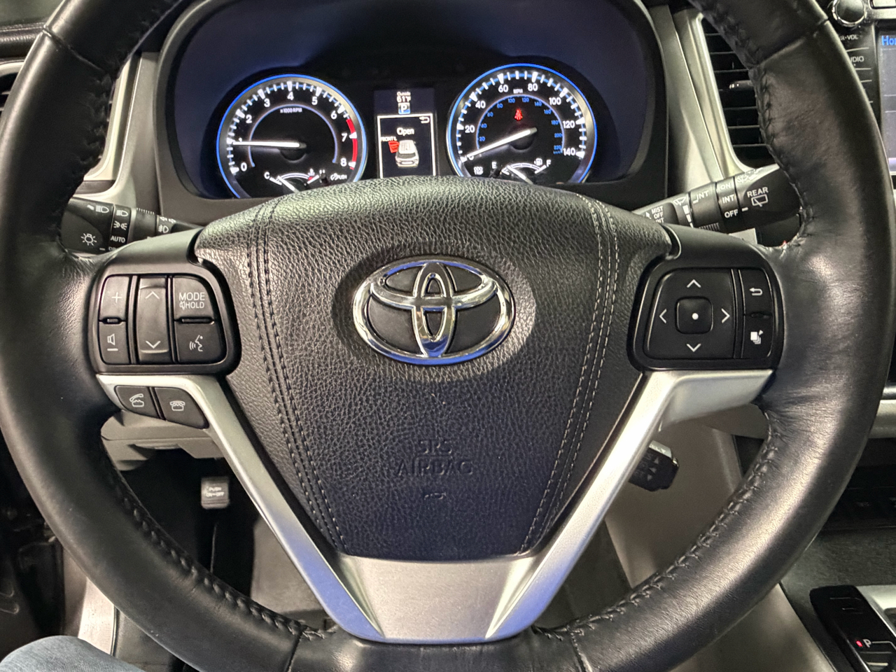 Toyota Highlander XLE AWD V6 2015