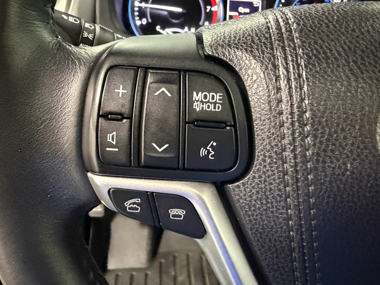 Toyota Highlander XLE AWD V6 2015