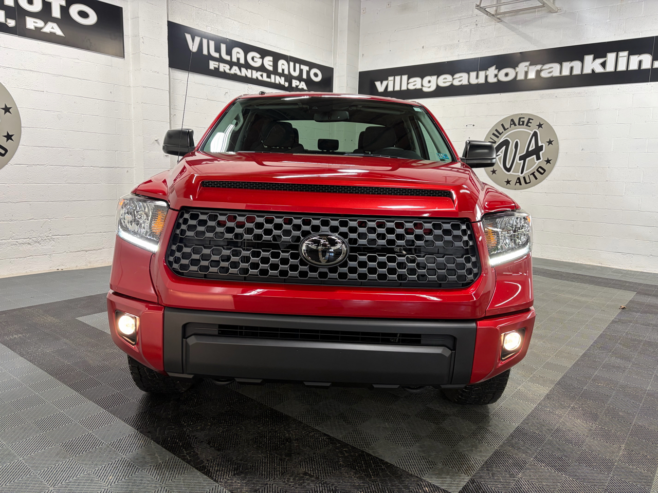 Toyota Tundra SR5 5.7L V8 FFV Double Cab 4WD 2019