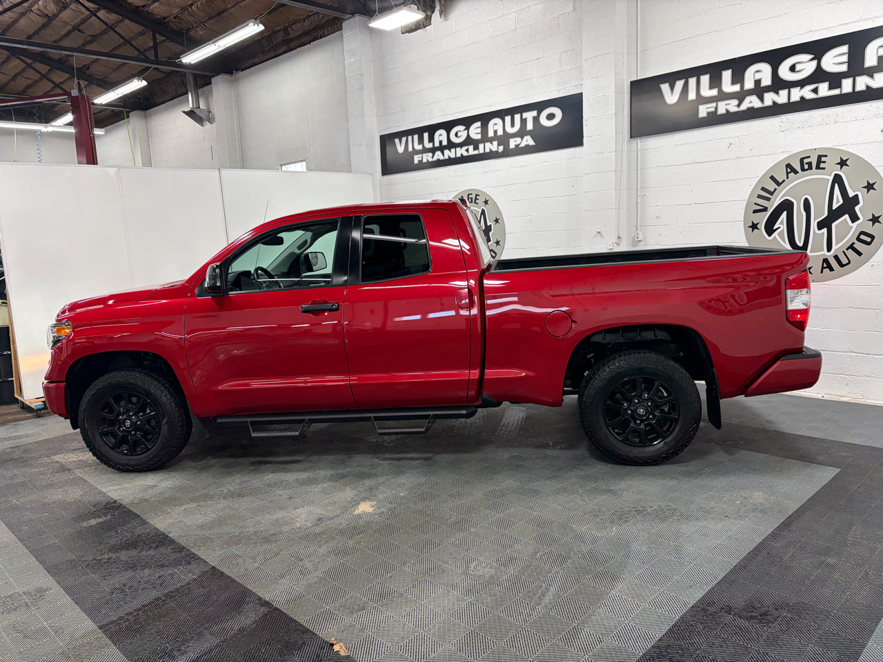 Toyota Tundra SR5 5.7L V8 FFV Double Cab 4WD 2019