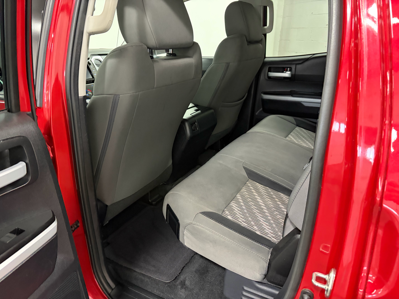 Toyota Tundra SR5 5.7L V8 FFV Double Cab 4WD 2019