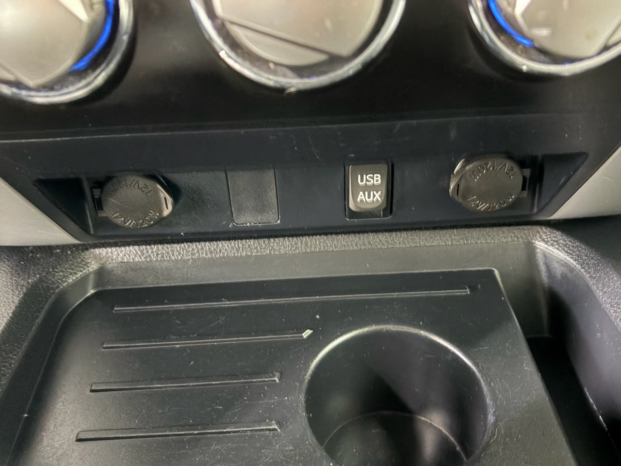 Toyota Tundra SR5 5.7L V8 FFV Double Cab 4WD 2019