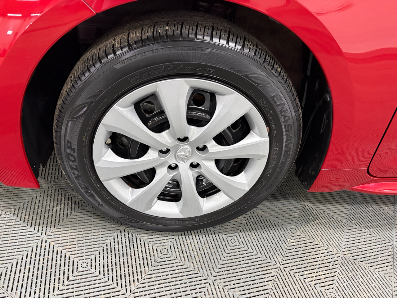 Toyota Corolla LE 2021