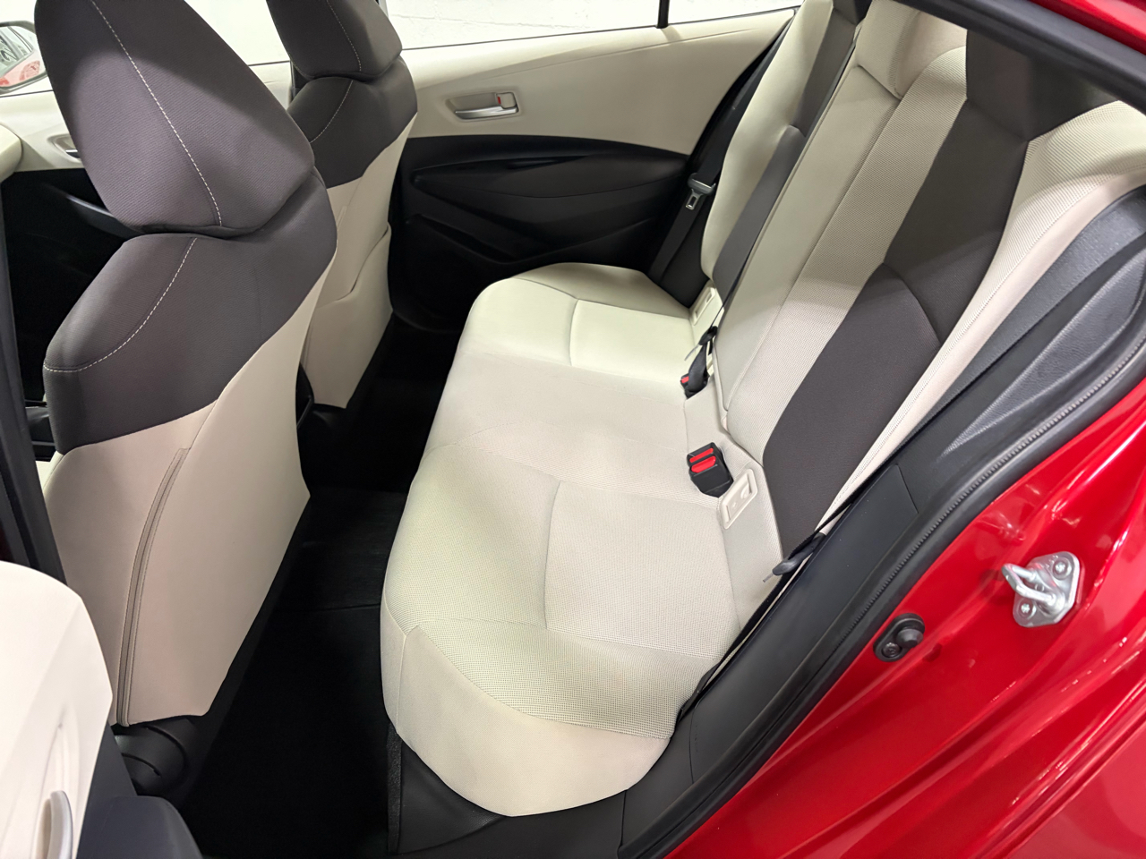 Toyota Corolla LE 2021