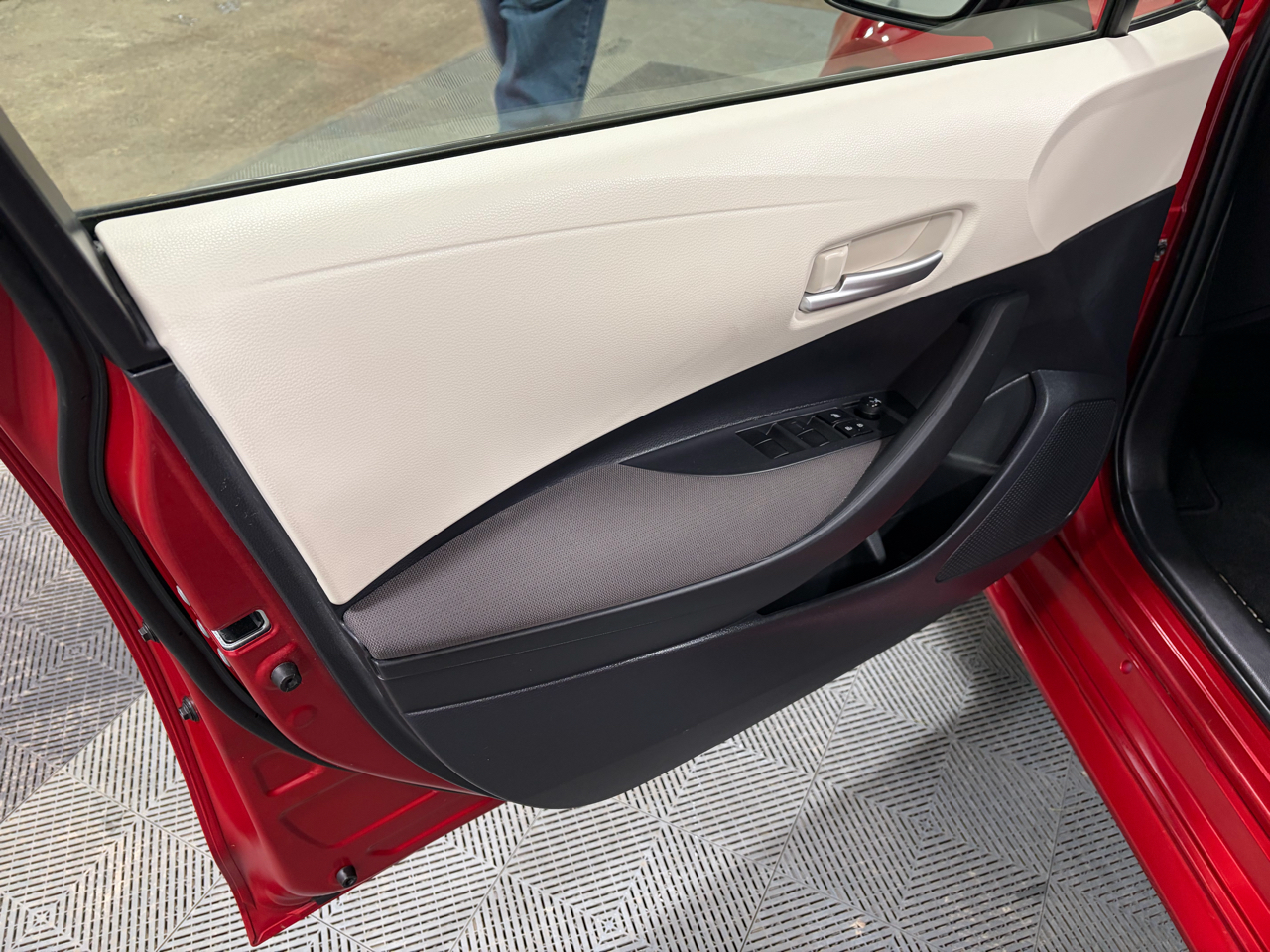 Toyota Corolla LE 2021