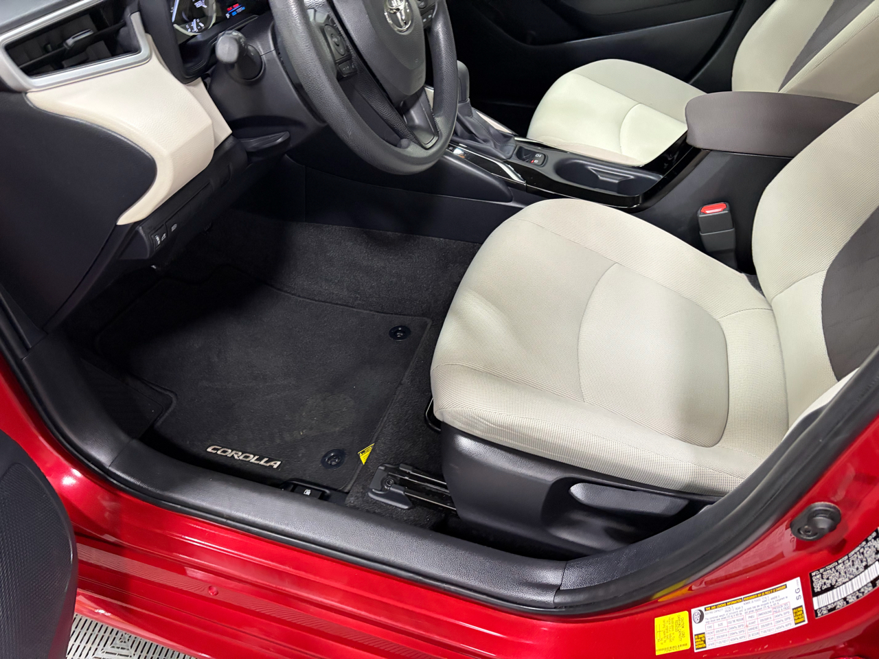 Toyota Corolla LE 2021