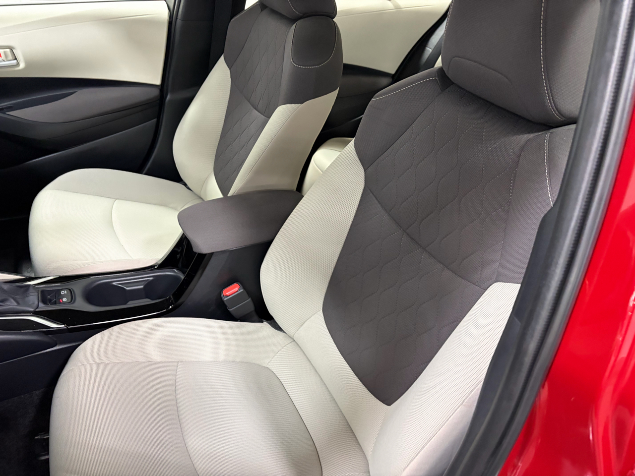 Toyota Corolla LE 2021